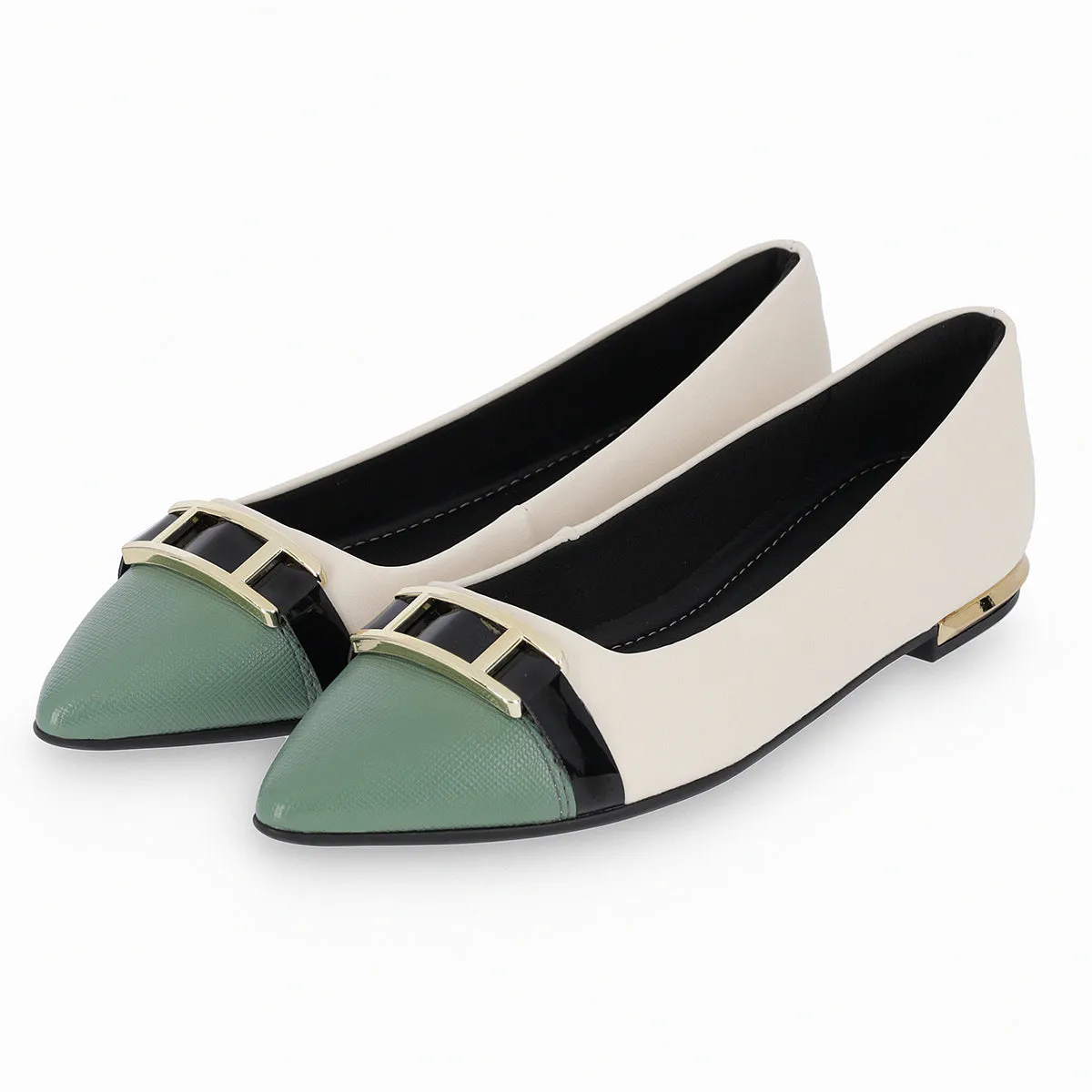 Touch of Gold Buckle Pumps (274.084)